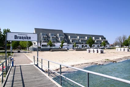 Dranske Hotel und Strand am Bodden