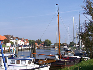 Glckstadt
                        Binnenhafen