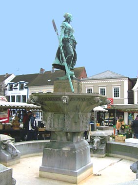 Husum Binnenhafen mit Brücke